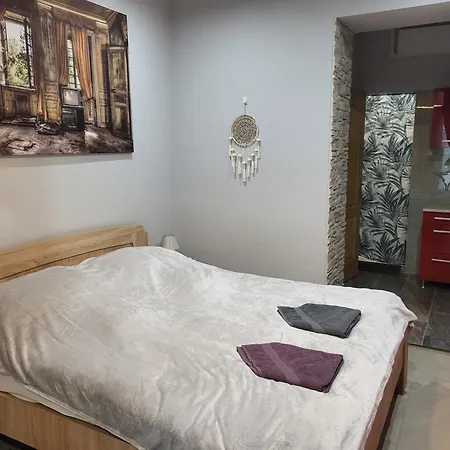 Privat Szallashelyek בית הארחה