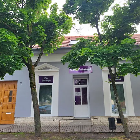 Privat Szallashelyek באיה